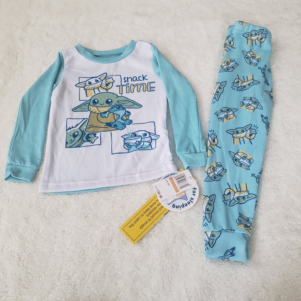 Star Wars Kid Yoda Grogu Pajama Set 3T NWT Unisex Graphic Mandalorian Multicolor